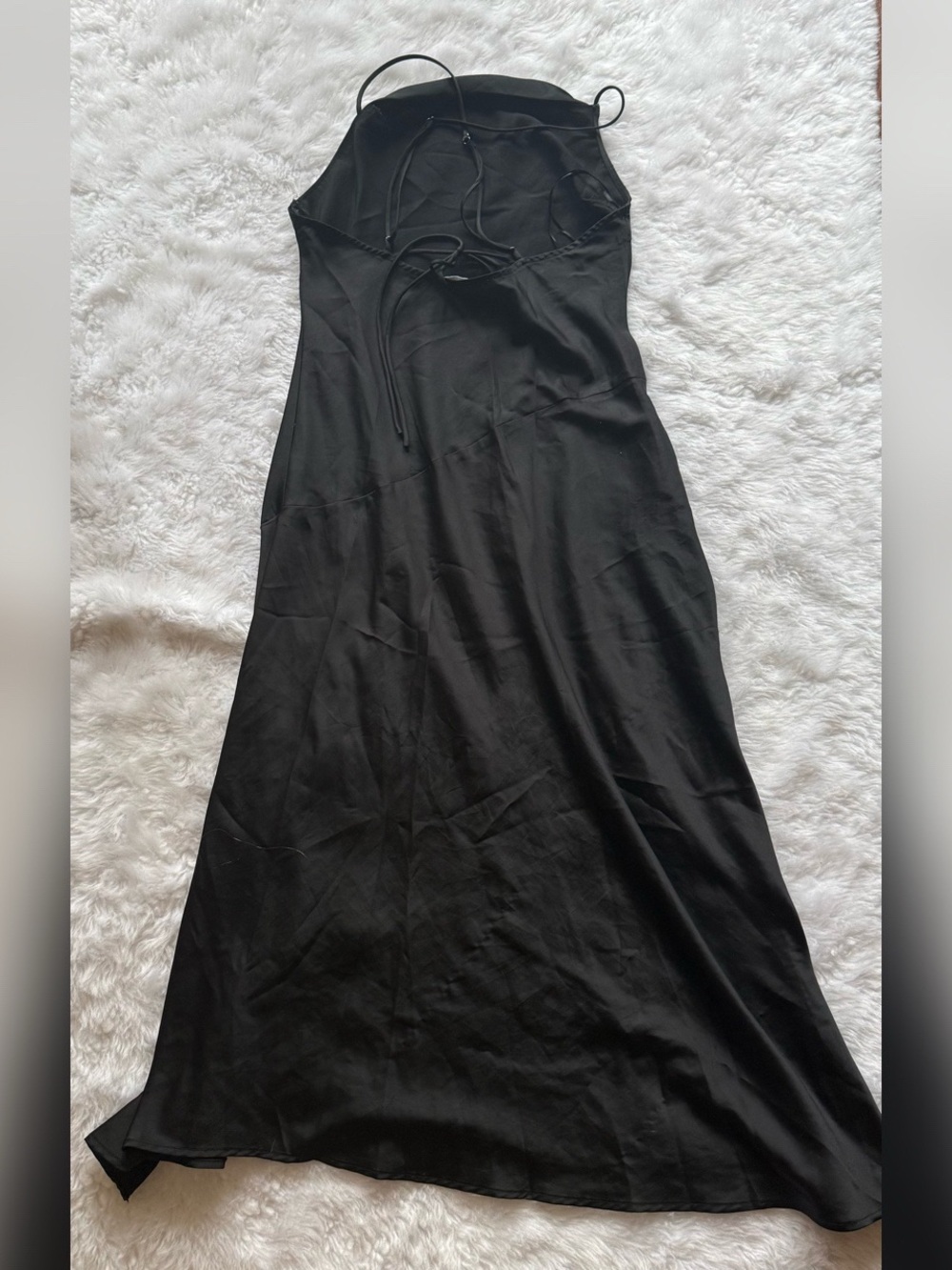 ASTR The Label Cowl Neck Slipdress in black - Picture 5 of 6